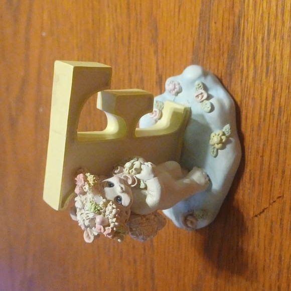 Dreamsicle F is for flower with box - Picture 2 of 8